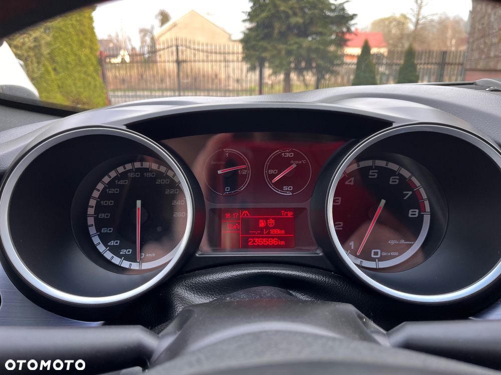 Alfa Romeo Giulietta 1.8 TBi 16V Quadrifoglio Verde - 10