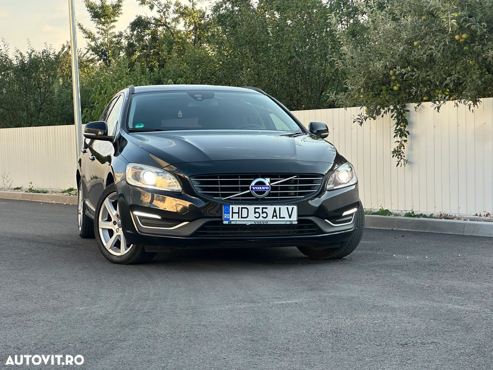 Volvo V60 D3 Geartronic Momentum - 2