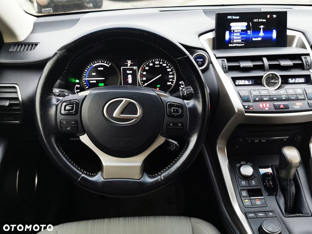 Lexus NX 300h Elite AWD - 9