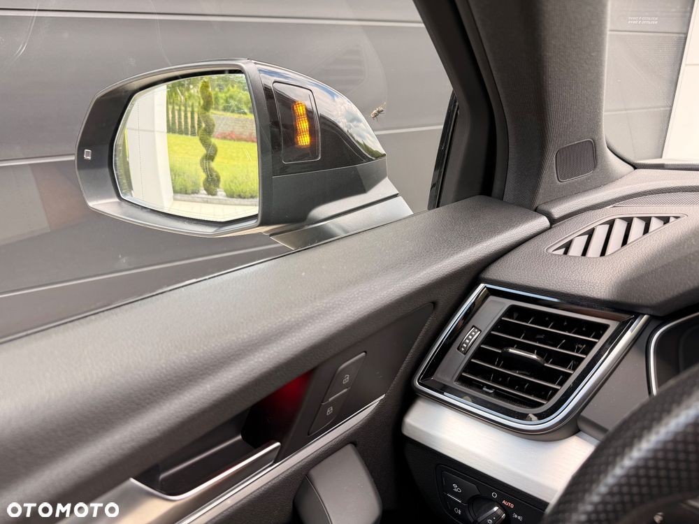 Audi Q5 55 TFSIe quattro S tronic S line - 16