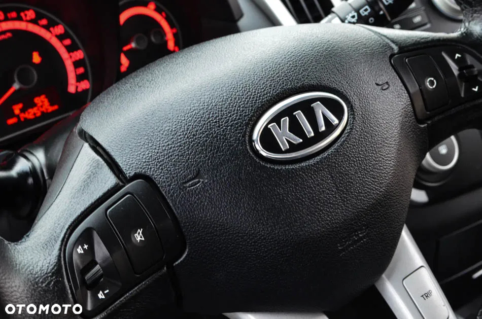 Kia Ceed Cee'd 1.6 Comfort - 32