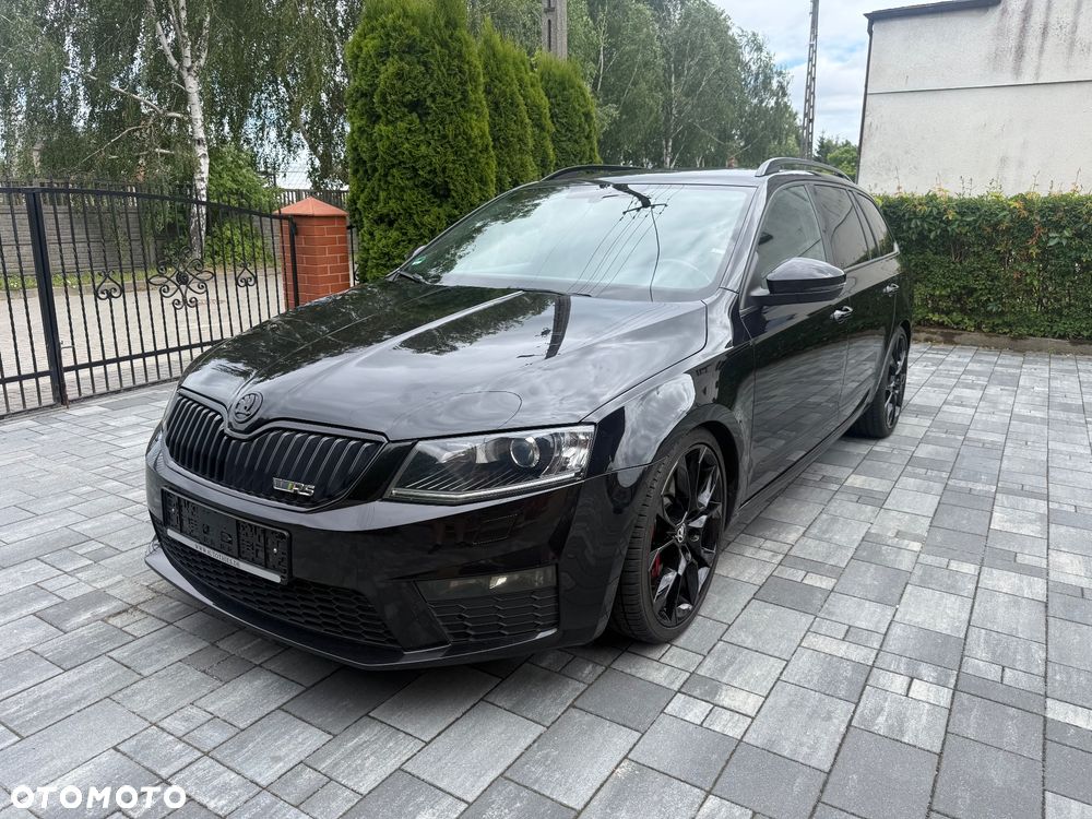 Skoda Octavia 2.0 TDI DSG RS - 1