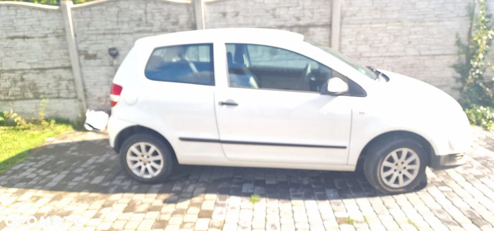 Volkswagen Fox - 1