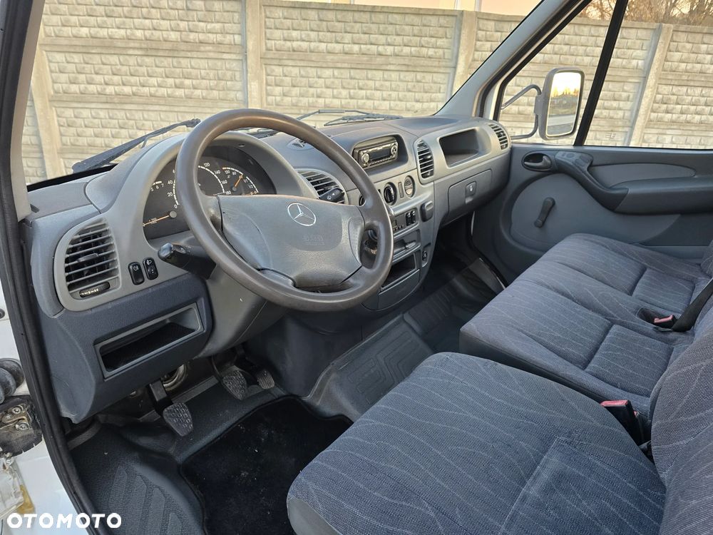 Mercedes-Benz Sprinter 316 - 24