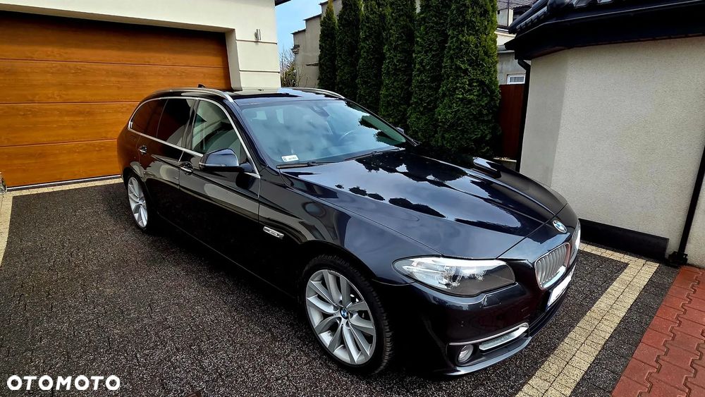 BMW Seria 5 528i xDrive Modern Line - 1