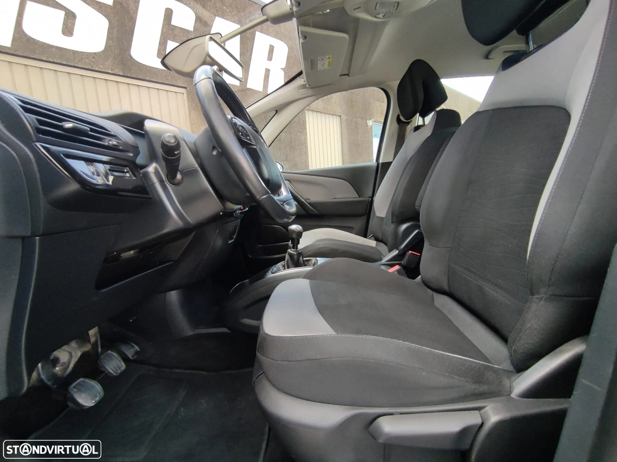 Citroën C4 Picasso 1.6 e-HDi Exclusive - 9