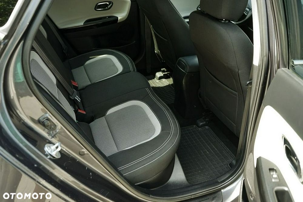 Kia Ceed - 19