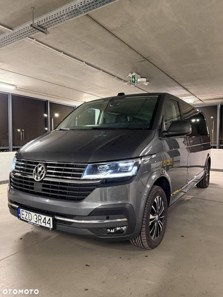 Volkswagen Multivan - 13