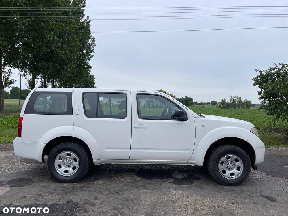 Nissan Pathfinder 2.5 DCi Comfort - 6