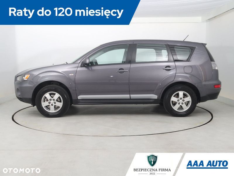 Mitsubishi Outlander - 4