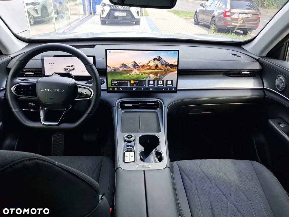 Chery Tiggo 8 1.5 T-GDI Super Hybrid Prestige DCT - 23