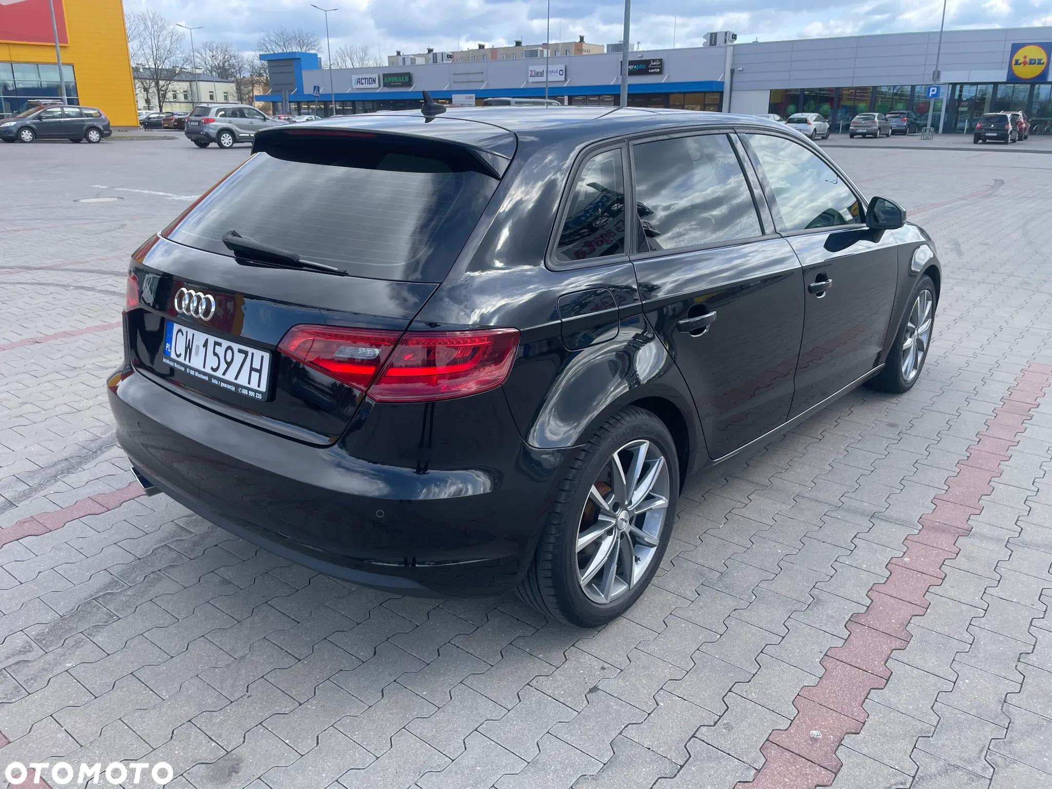 Audi A3 2.0 TDI Ambiente S tronic - 4