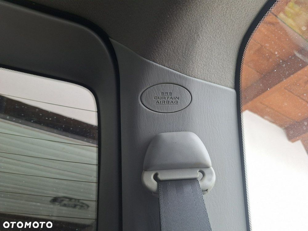 Toyota RAV4 - 8