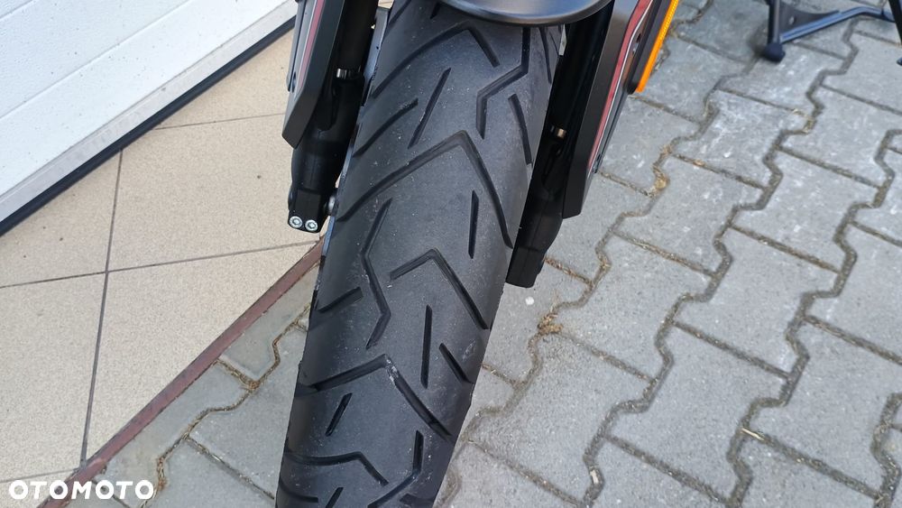 VOGE 650DSX - 13