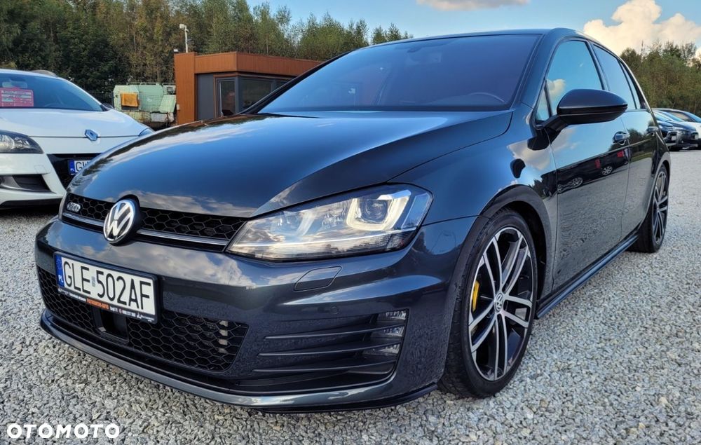 Volkswagen Golf VII 2.0 TDI BMT GTD DSG - 1