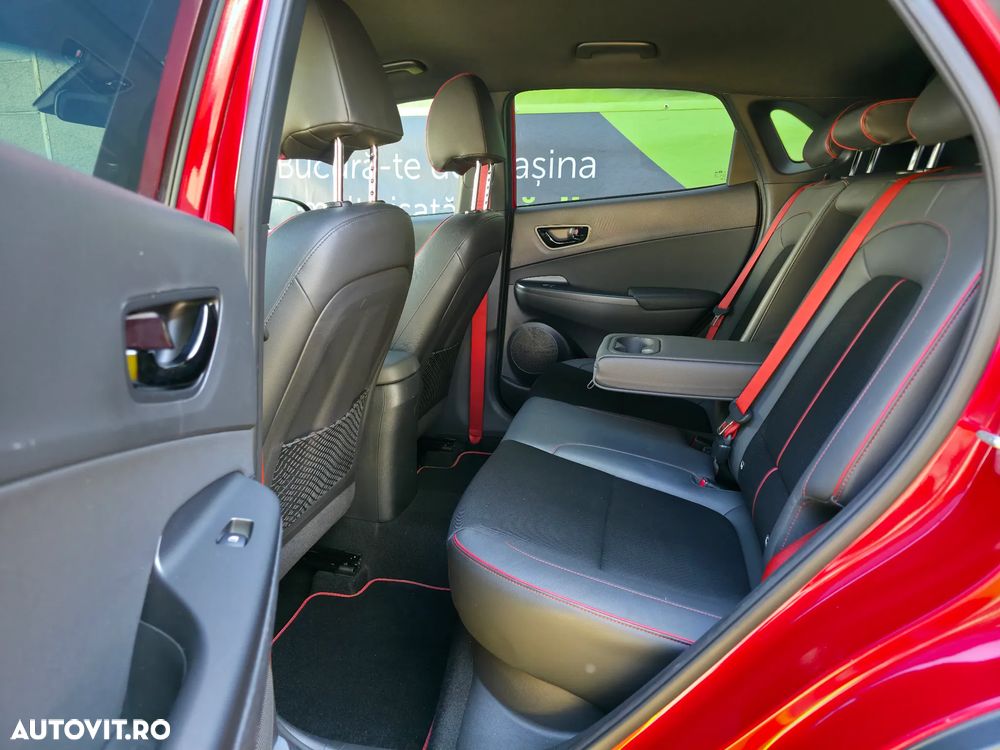 Hyundai KONA 1.6 T-GDI DCT 4WD Style - 11