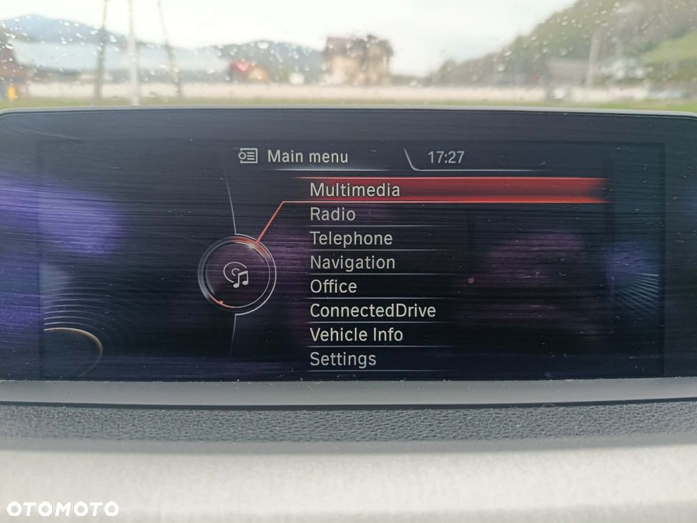 BMW Seria 3 328i - 15