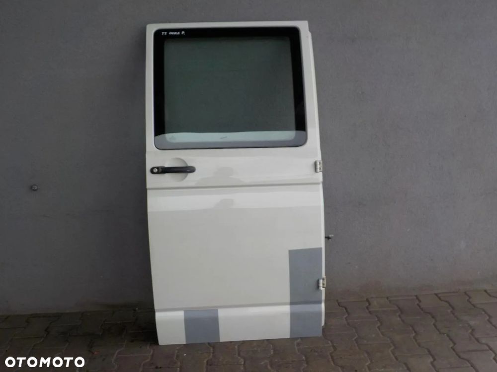 VW T5 T6 DOKA DUBELKABINA DRZWI TYŁ TYLNE PRAWE KOMPLETNE - 1