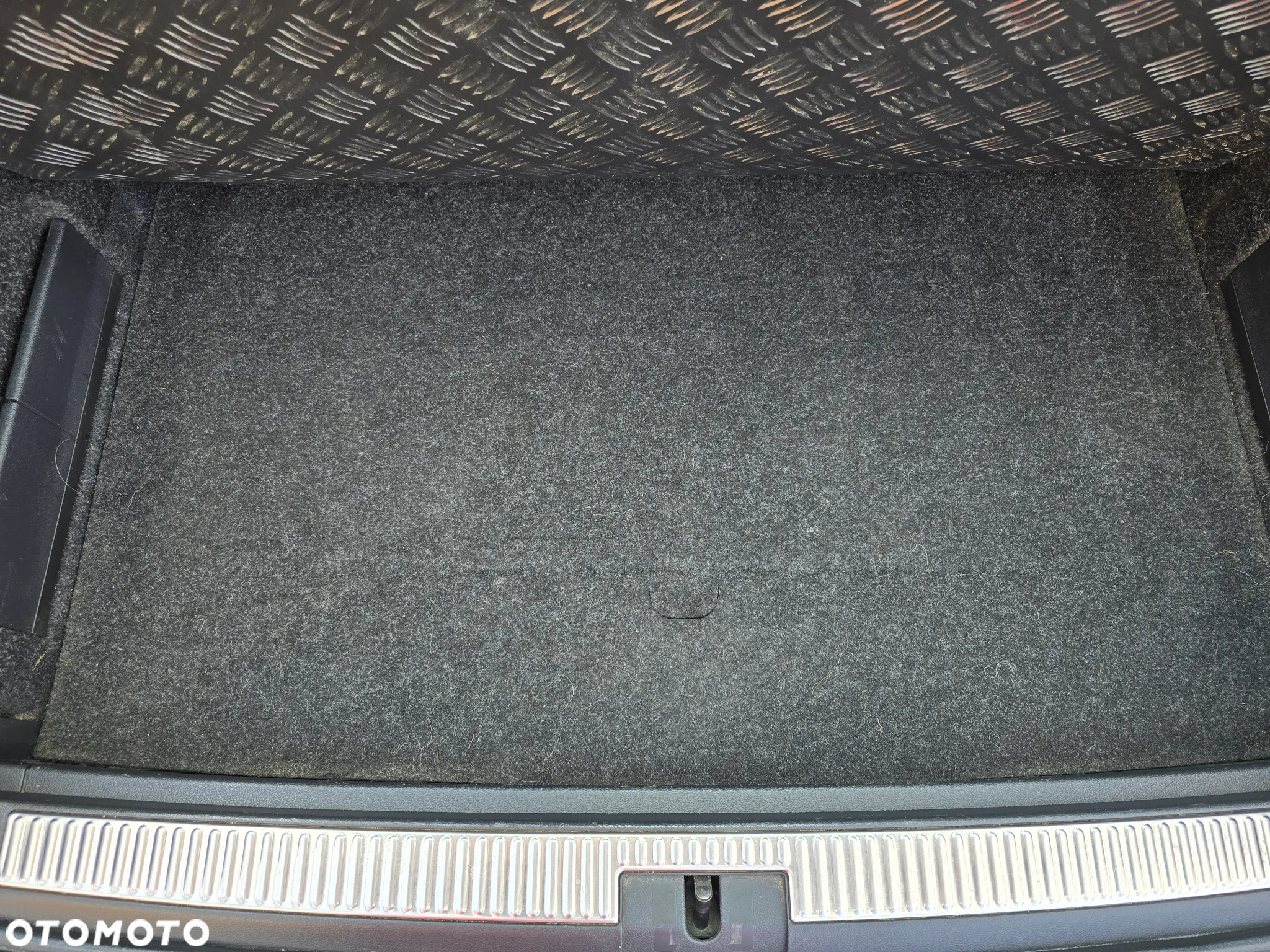 Skoda Superb 2.0 TDI Ambition - 27
