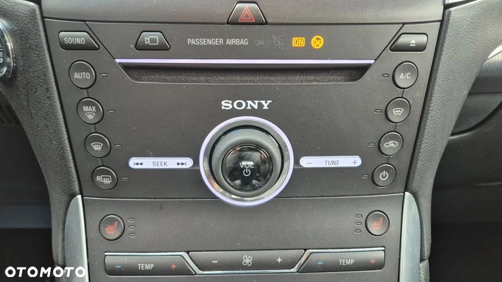Ford Edge - 19