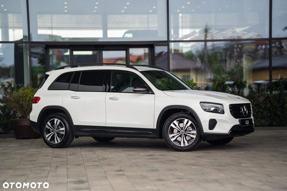 Mercedes-Benz GLB - 3