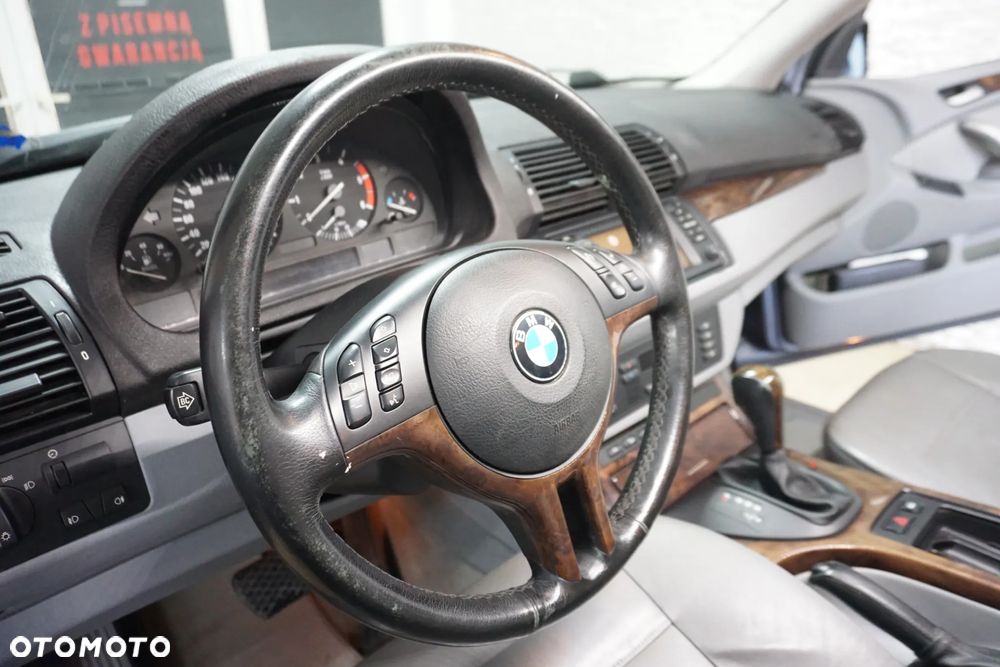 BMW X5 - 16