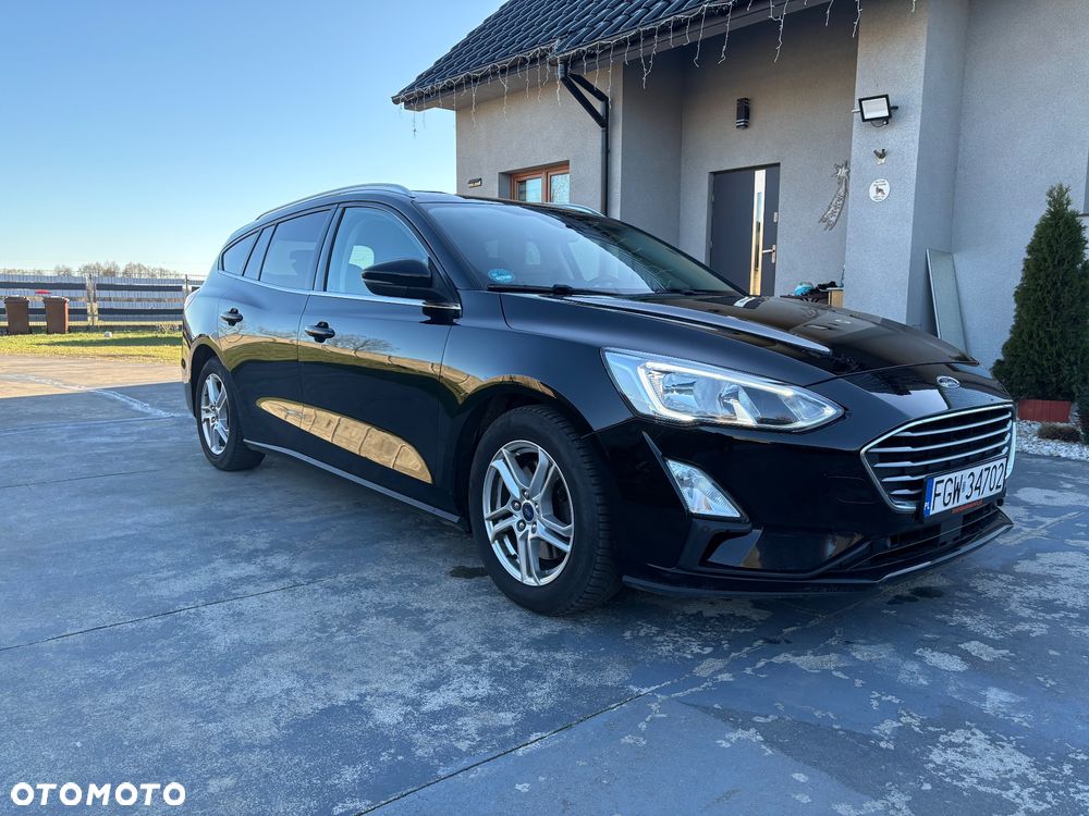 Ford Focus 1.0 EcoBoost Titanium X - 27