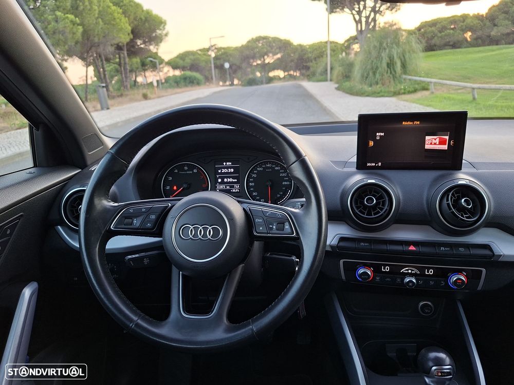 Audi Q2 30 TFSI Sport S tronic - 12
