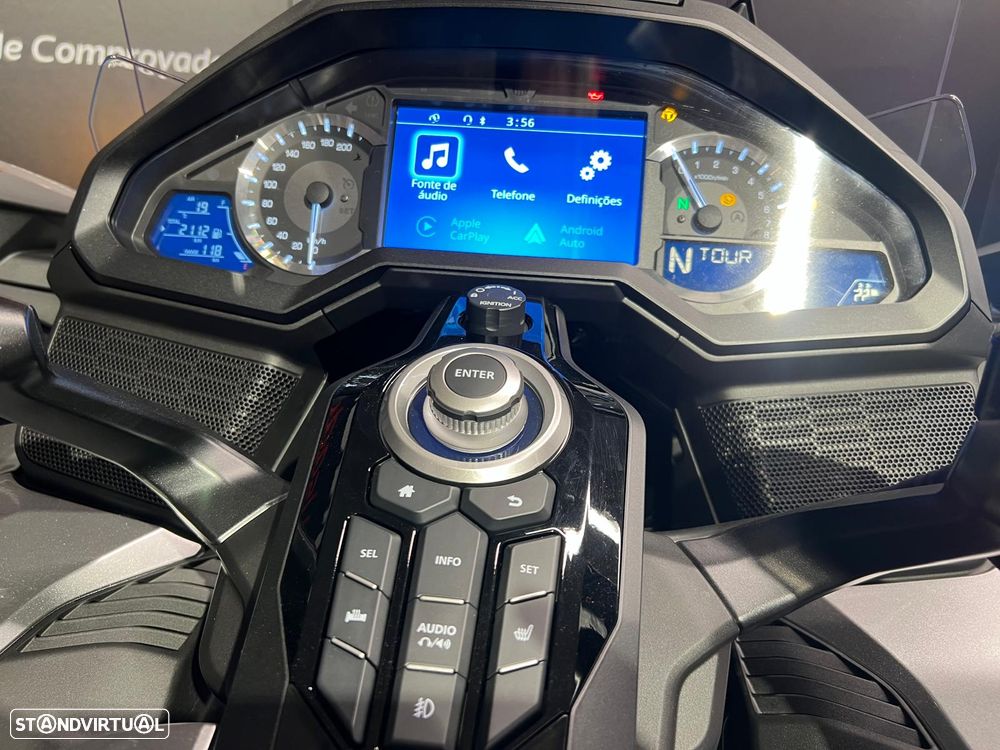 Honda Goldwing 1800 TOUR DCT - 9