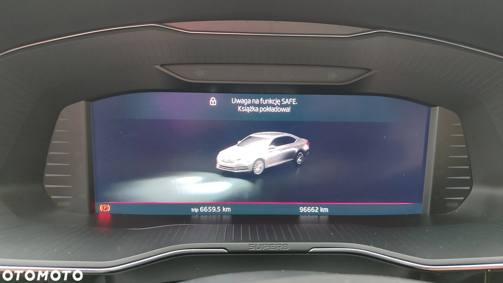 Skoda Superb 2.0 TSI L&K DSG - 21