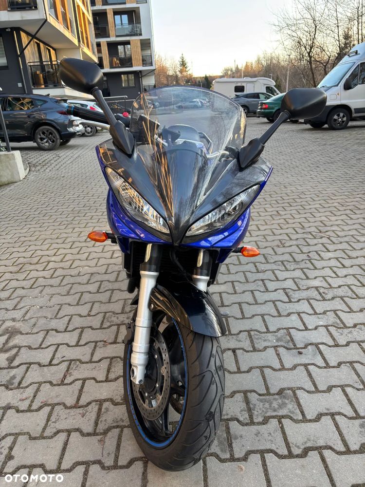 Yamaha FZ6 - 4