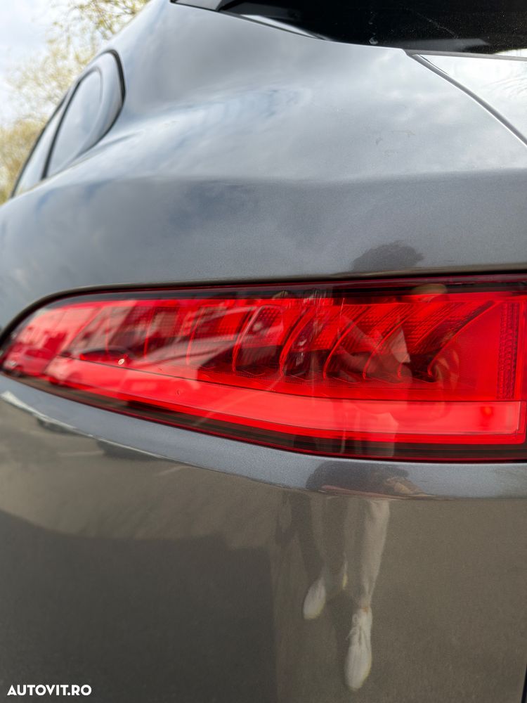 Jaguar F-Pace 20d AWD R-Sport - 8