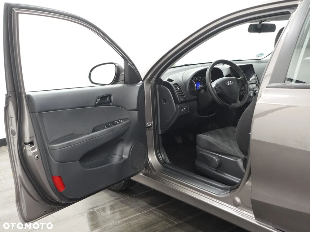 Hyundai i30 - 16