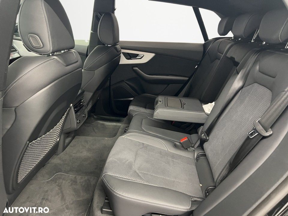 Audi Q8 - 16