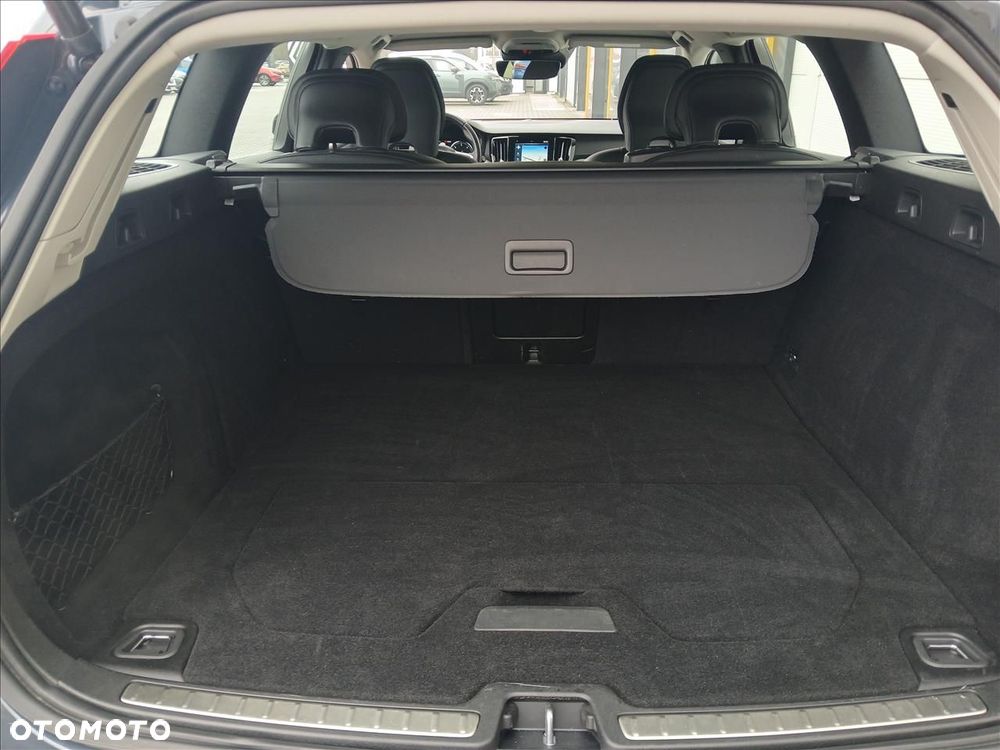 Volvo V60 B4 D Momentum Pro - 10