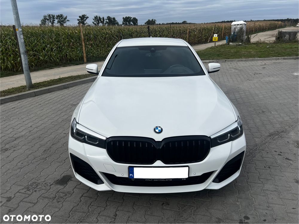 BMW Seria 5 530e xDrive M Sport Edition - 15