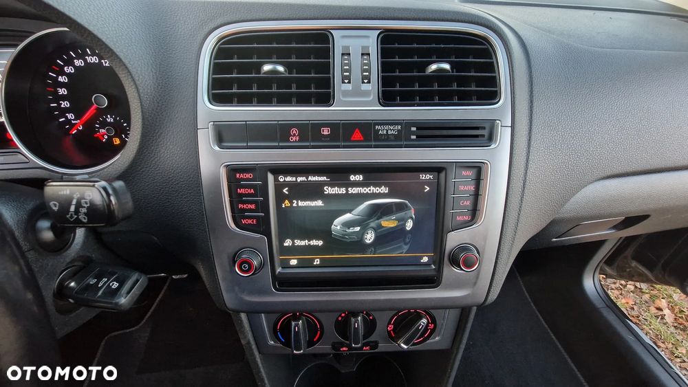 Volkswagen Polo 1.2 TSI Blue Motion Technology Lounge - 20