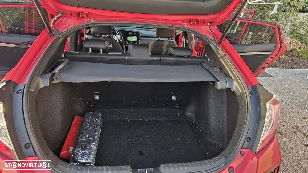 Honda Civic 1.5 i-VTEC Turbo CVT Sport Plus - 21