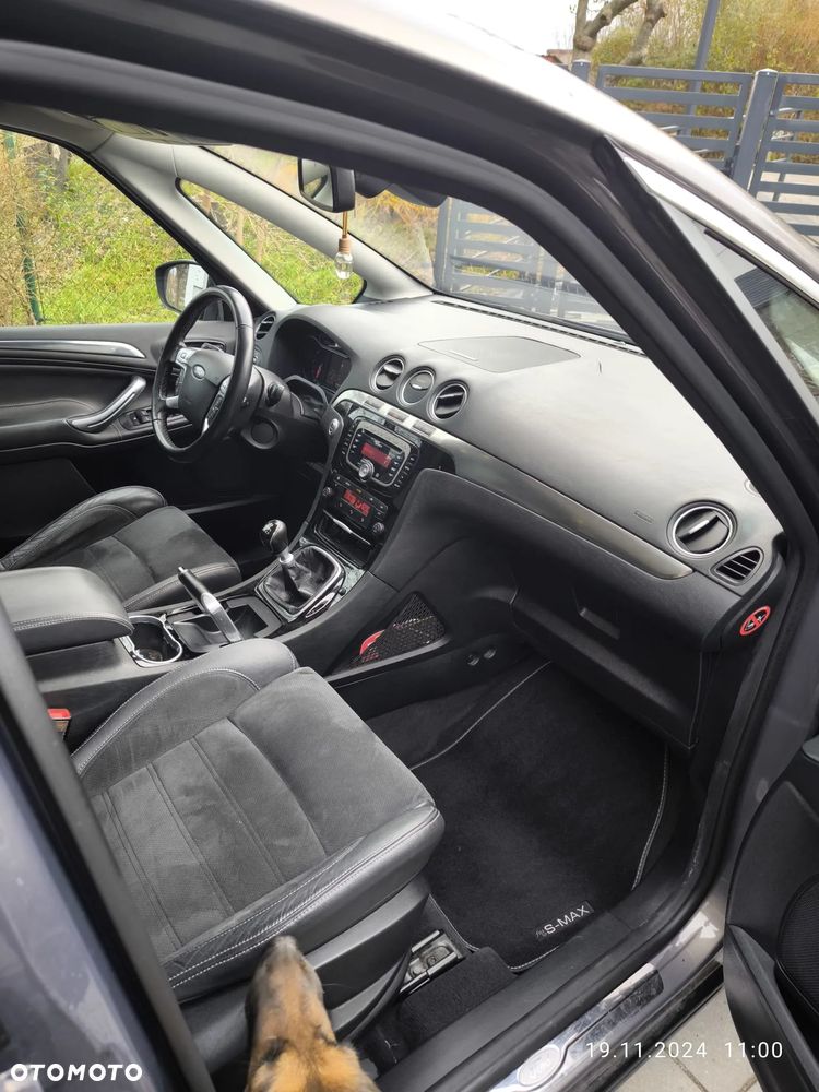 Ford S-Max 2.2 TDCi DPF Titanium - 8