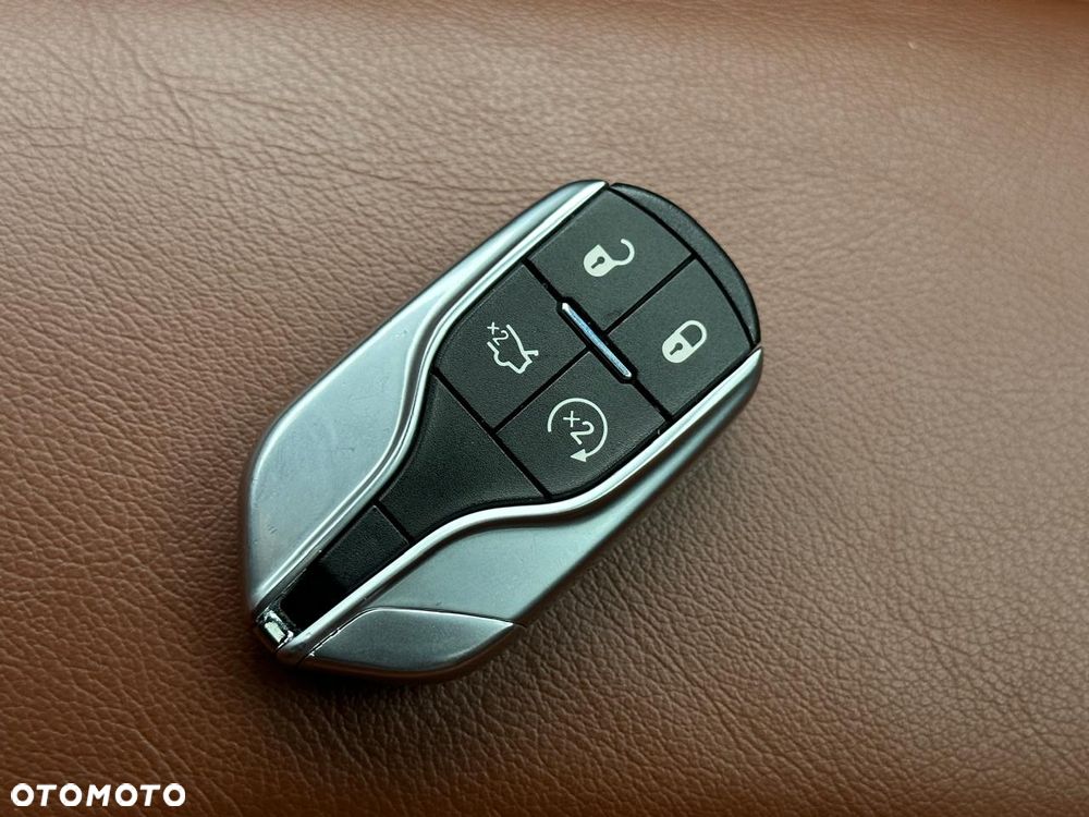 Maserati Quattroporte S Q4 GranLusso - 17