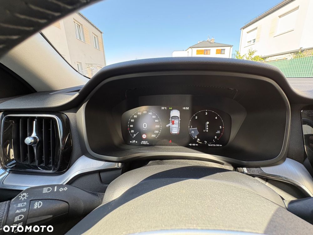 Volvo V60 D4 AWD Momentum Pro - 20