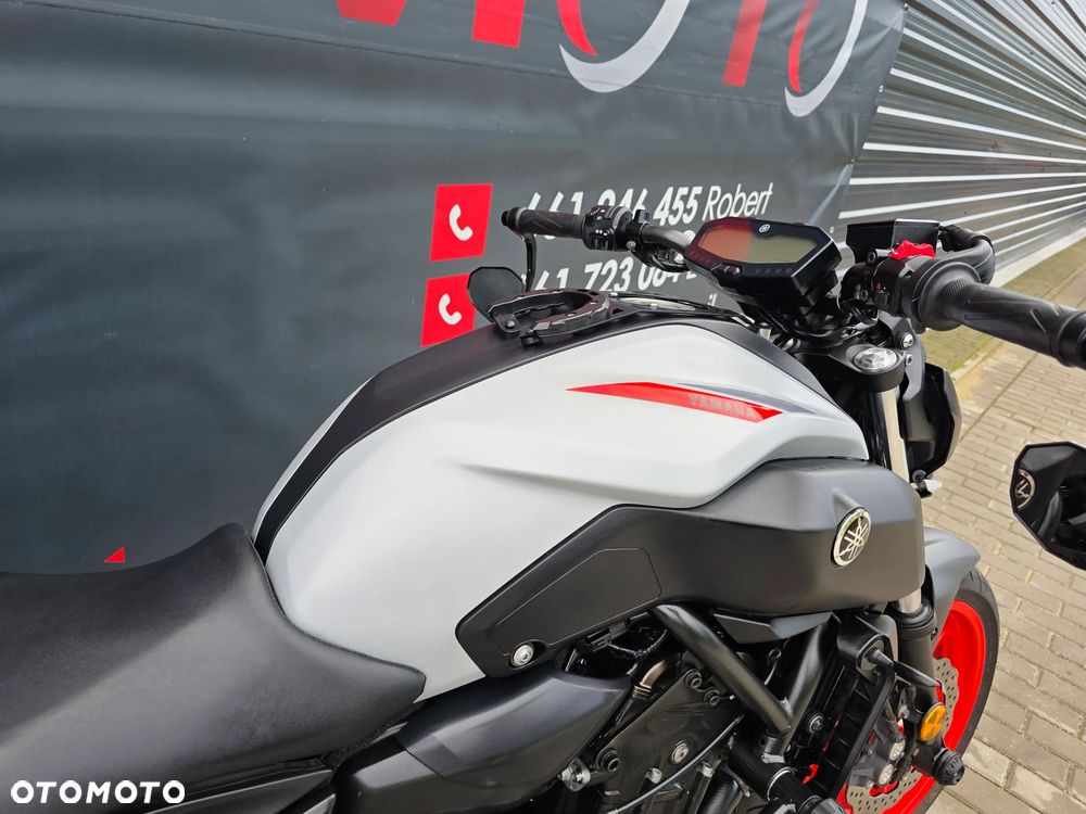 Yamaha MT - 26