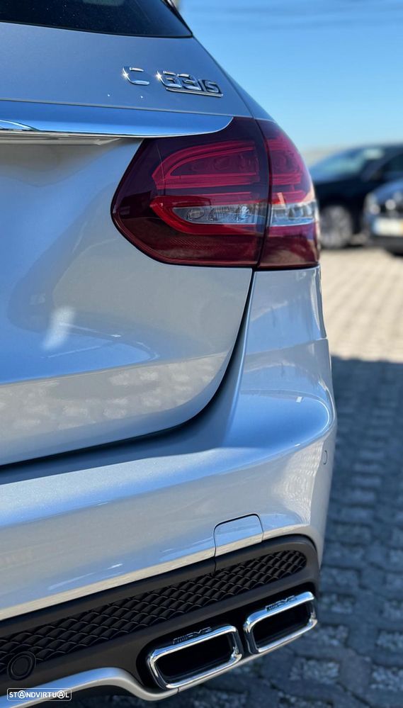 Mercedes-Benz C 63 AMG S - 6