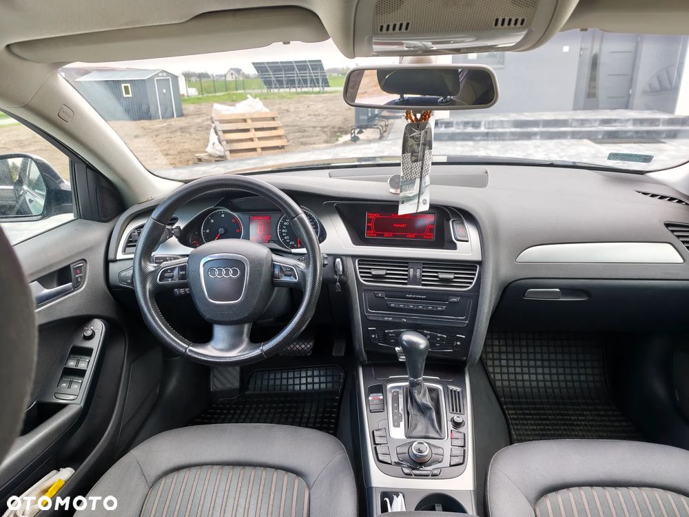 Audi A4 Avant 2.0 TDI DPF multitronic Ambition - 8