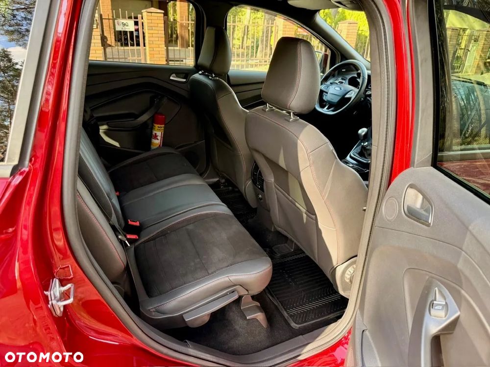 Ford Kuga 1.5 EcoBoost ST-LINE - 22