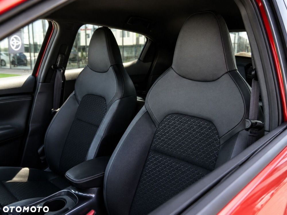 Nissan Juke 1.0 DIG-T Tekna - 29