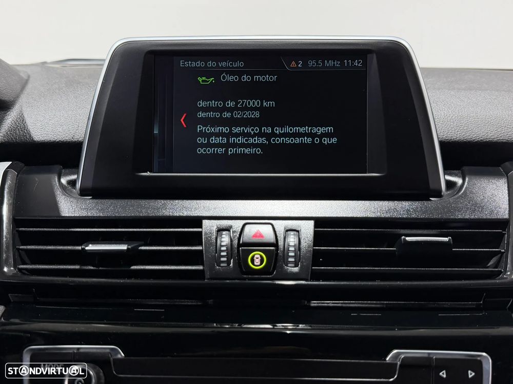 BMW 225xe Active Tourer Advantage - 32