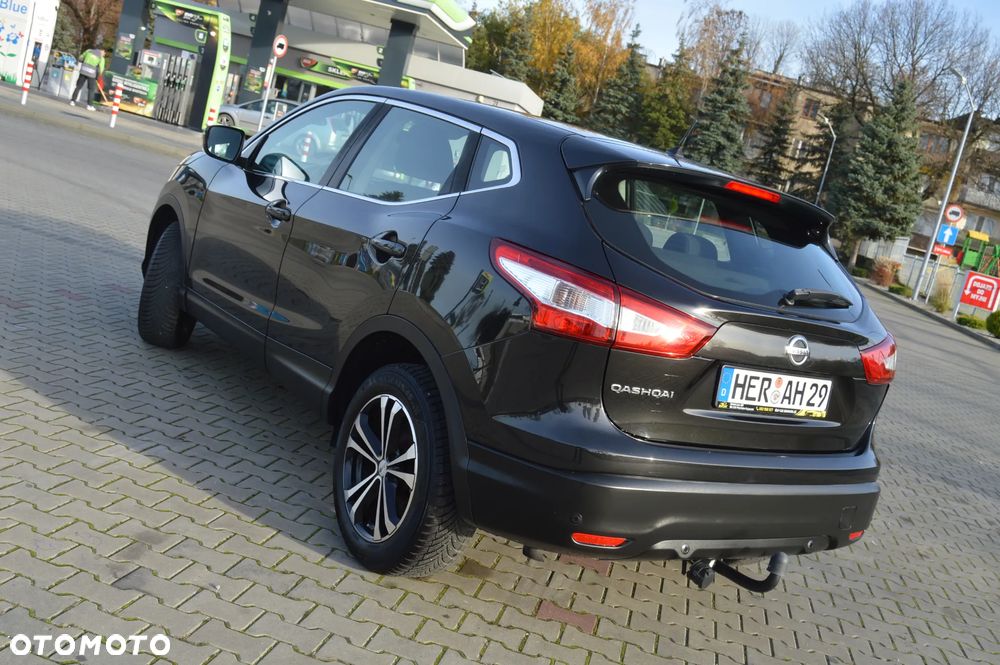 Nissan Qashqai 1.2 DIG-T Acenta EU6 - 26