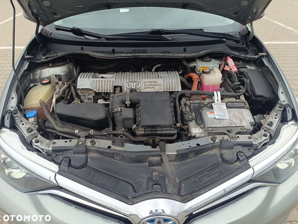 Toyota Auris Hybrid 135 Selection - 7