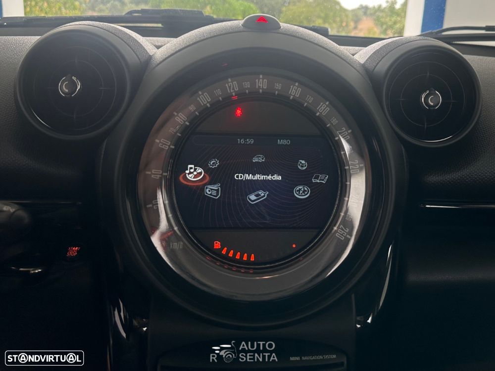 MINI Countryman Cooper SD ALL4 - 10